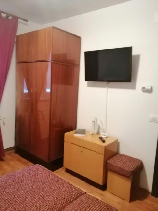 Apartment Valea Azugii Azuga Eksteriør bilde